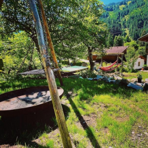 Backyard Mountain Hostel
